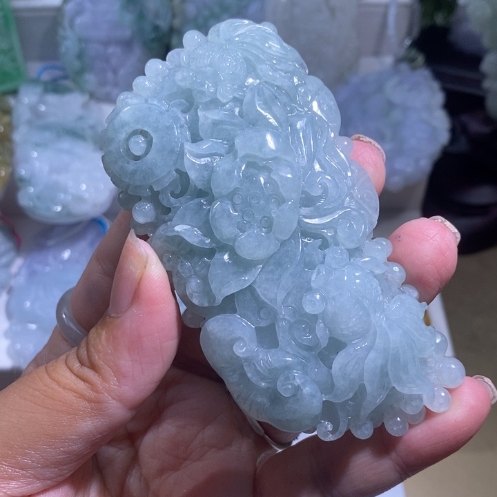 【闪购商品】翡翠挂件未镶嵌鱼