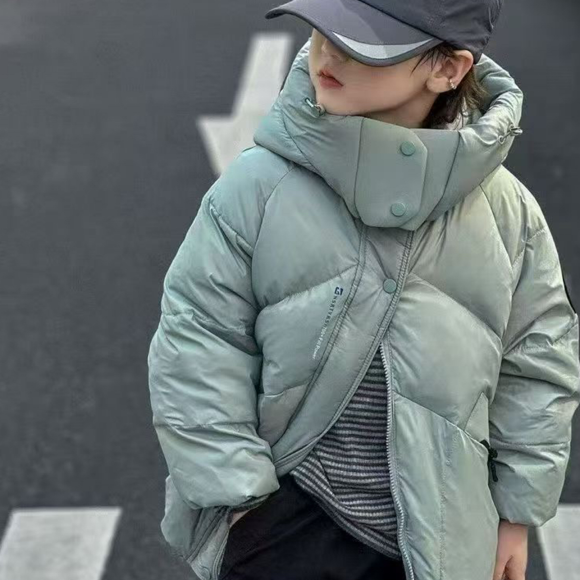 短款冬季加厚保暖中大童连帽洋气休闲羽绒外套