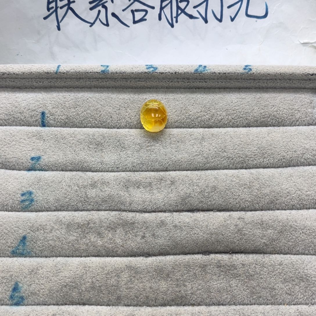 于****琥珀未镶嵌裸石天然琥珀