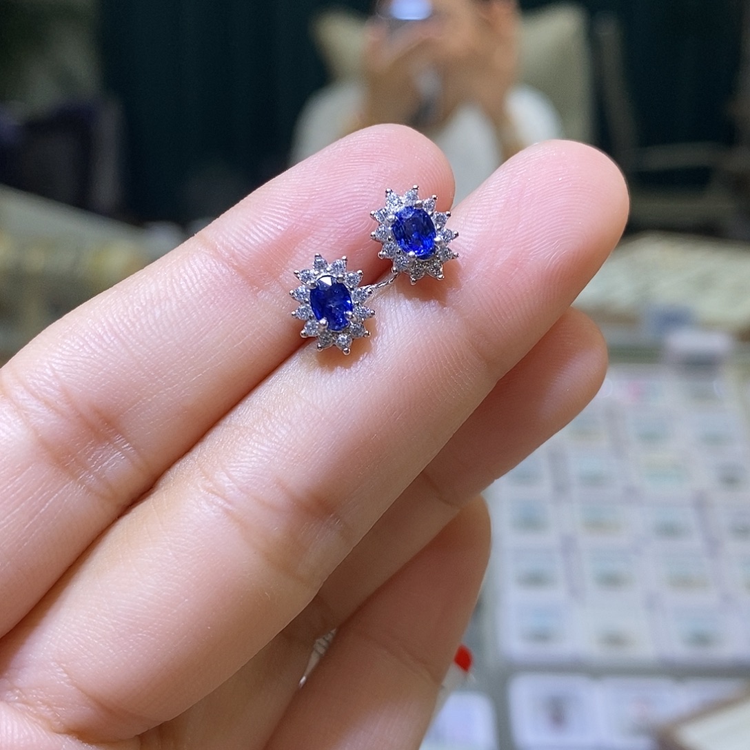 耳饰蓝宝石银S925镶嵌天然蓝宝石