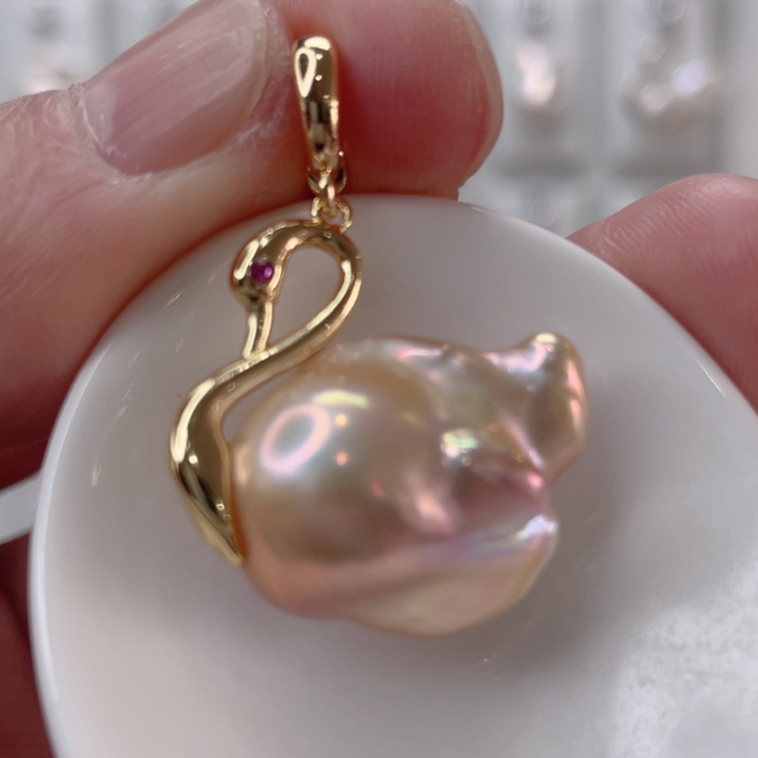 颈饰未镶嵌淡水珍珠