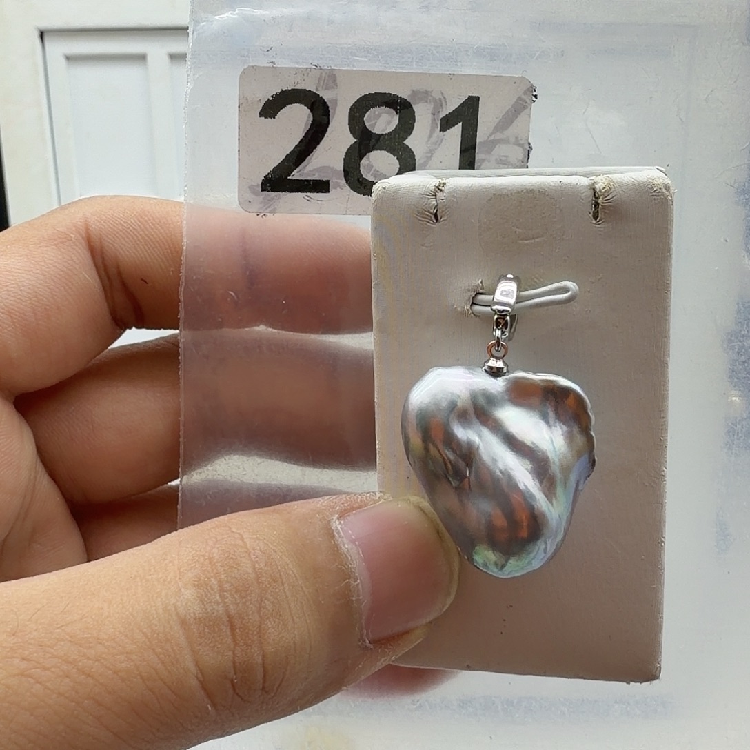 淡水珍珠颈饰合金