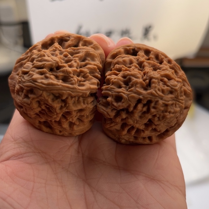 文玩核桃吊坠南疆43