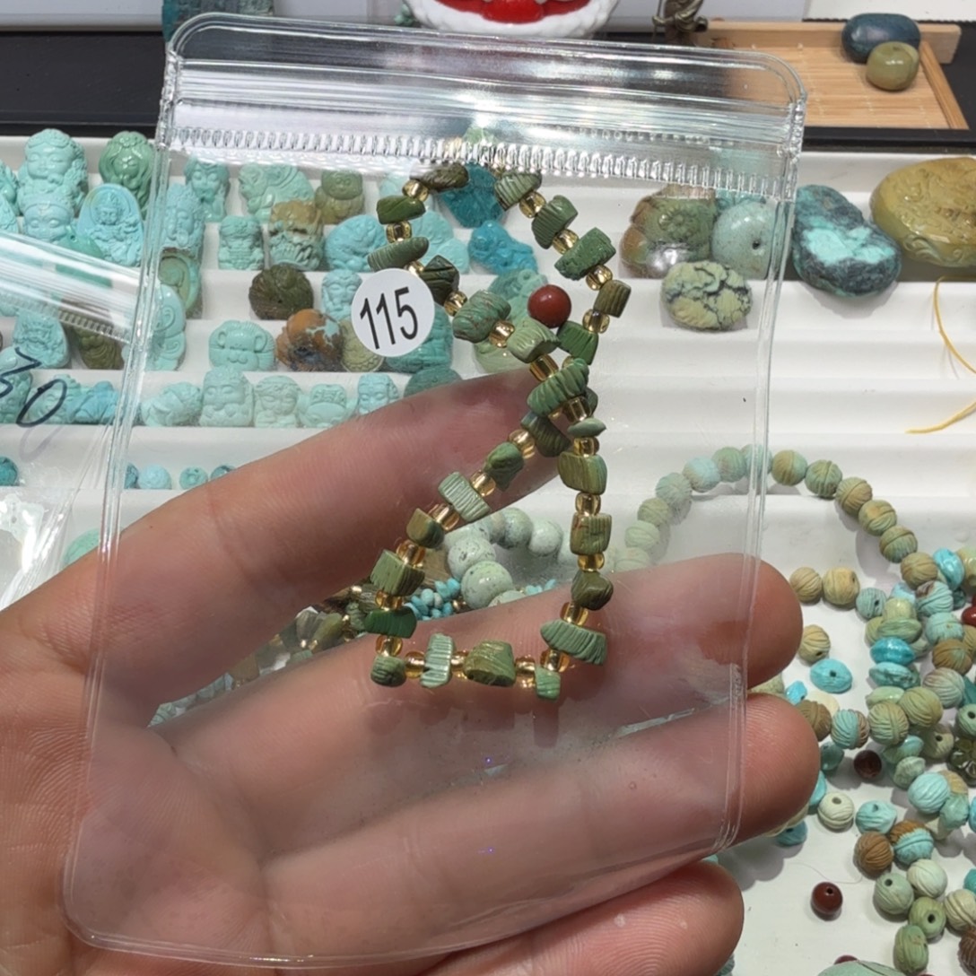 南红玛瑙未镶嵌颈饰