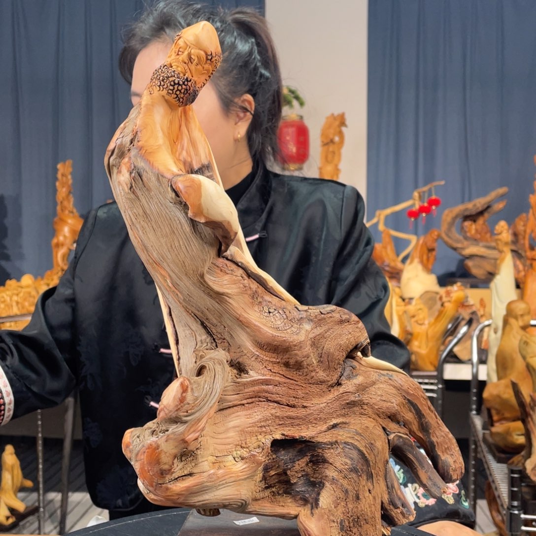 柏木（崖柏）随型摆件