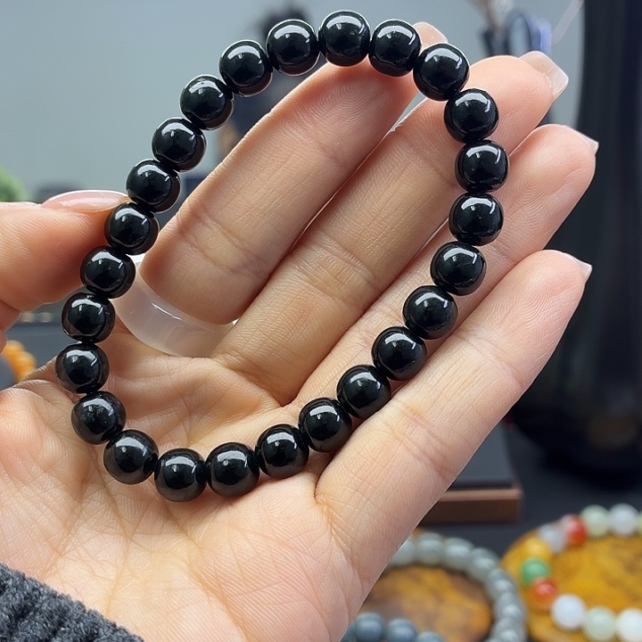 和田玉未镶嵌手串