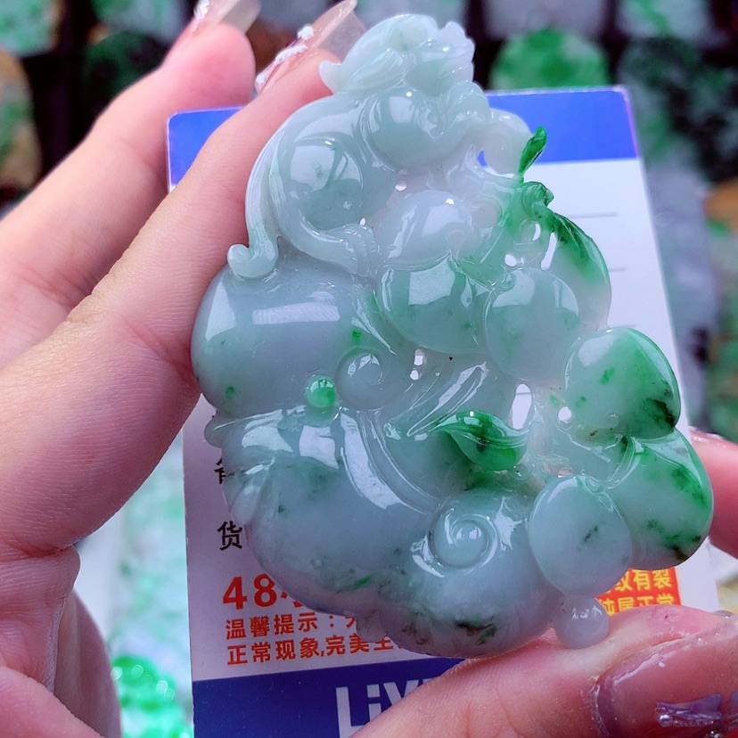 【闪购商品】翡翠颈饰未镶嵌挂件