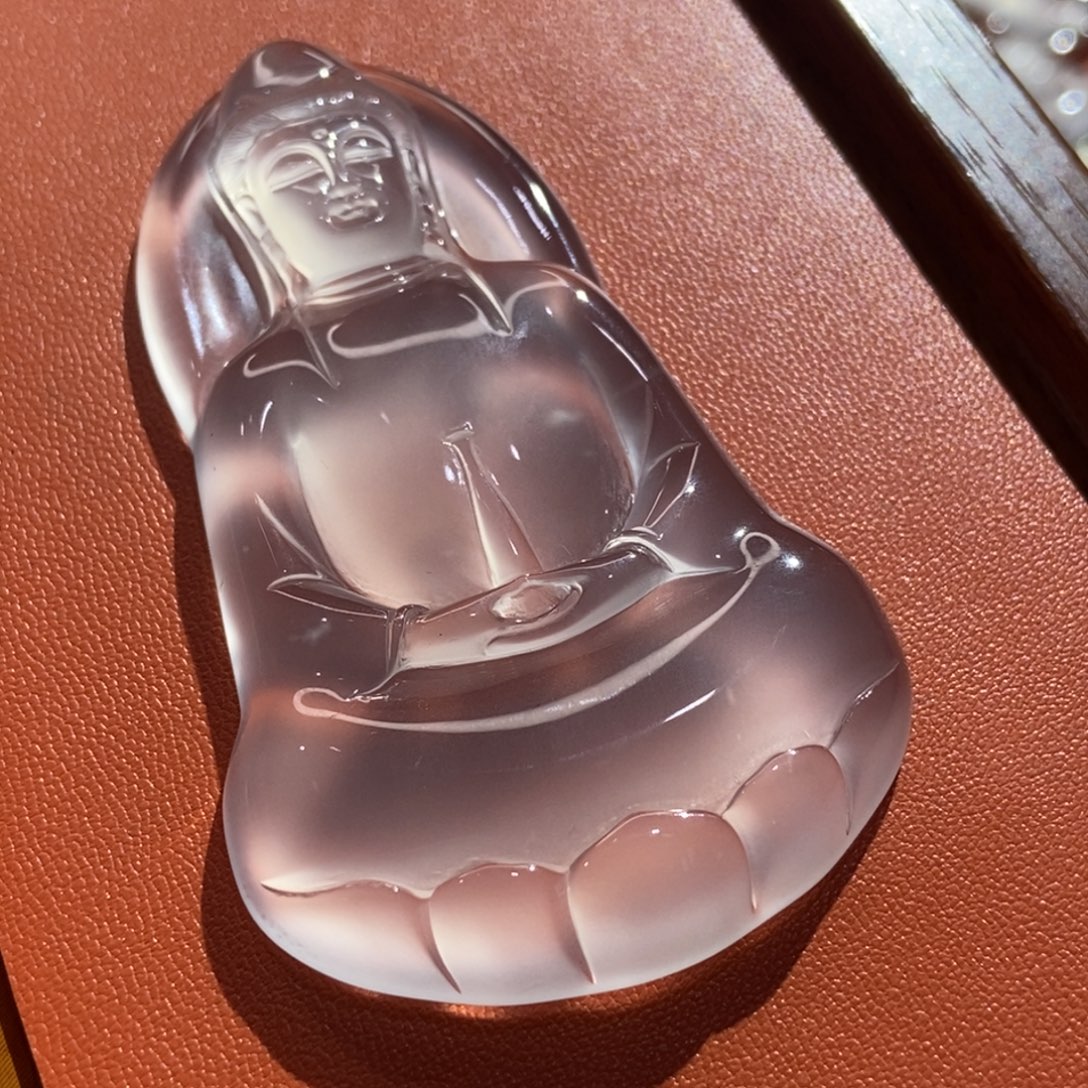 ****n石英质玉未镶嵌颈饰