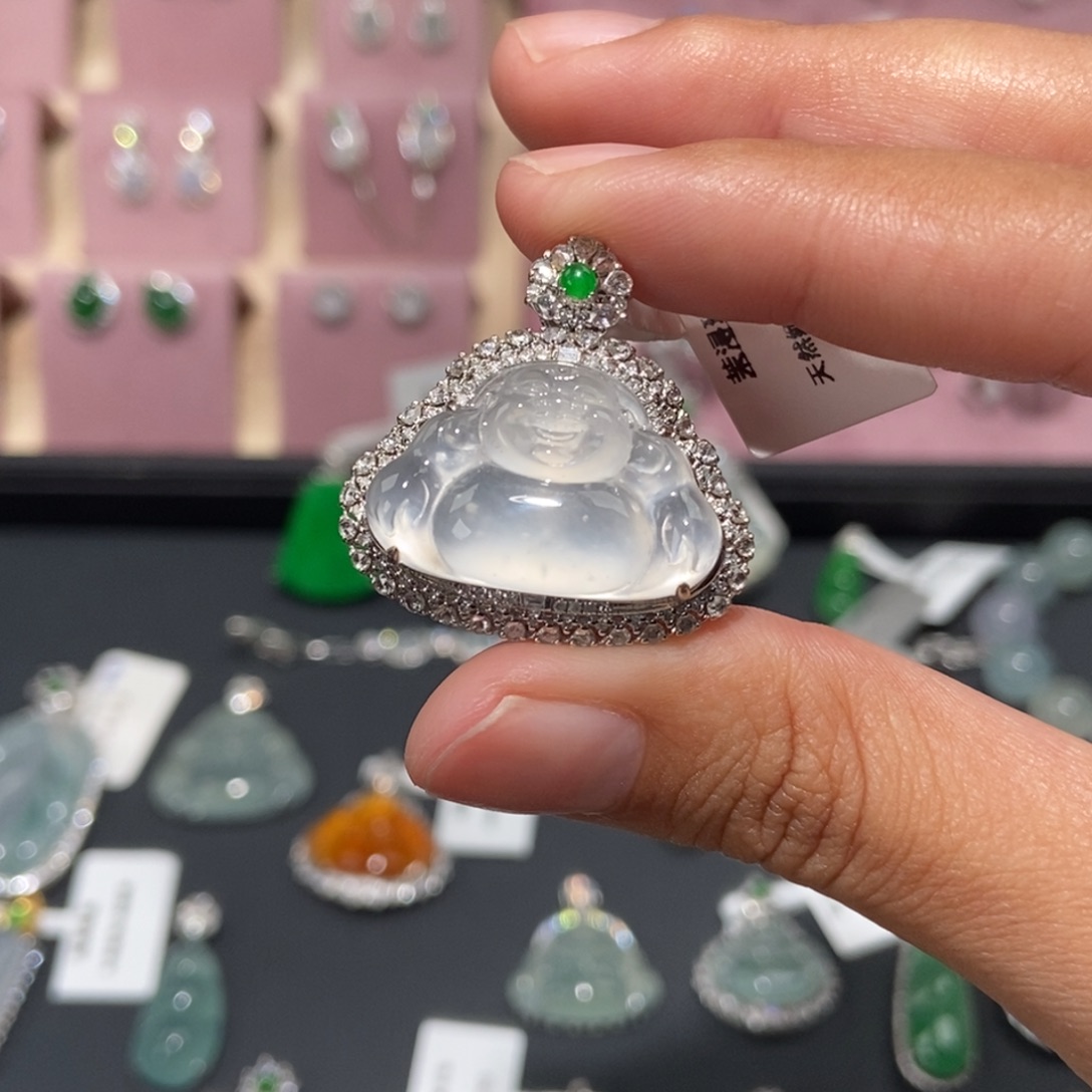 翡翠18K金镶嵌颈饰纯天然缅甸翡翠A货佛公