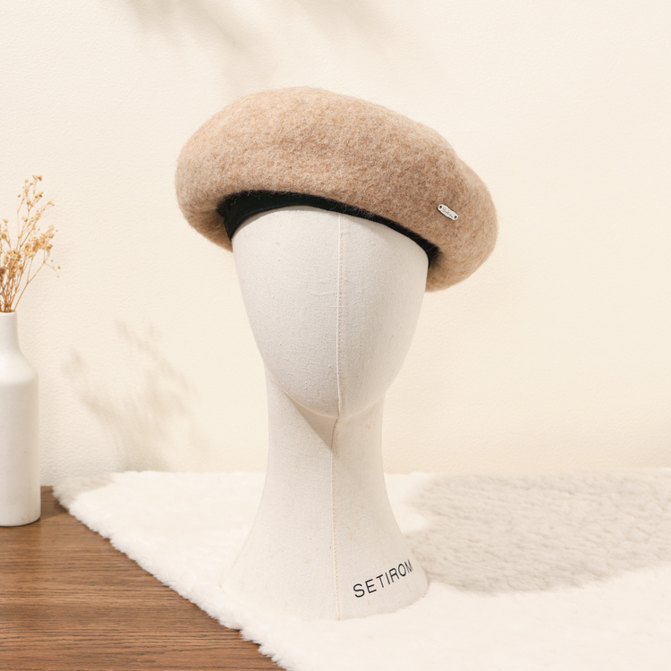 西町村屋ins风贝雷帽女秋冬新款极简百搭羊毛纯色画家帽XHAD60015