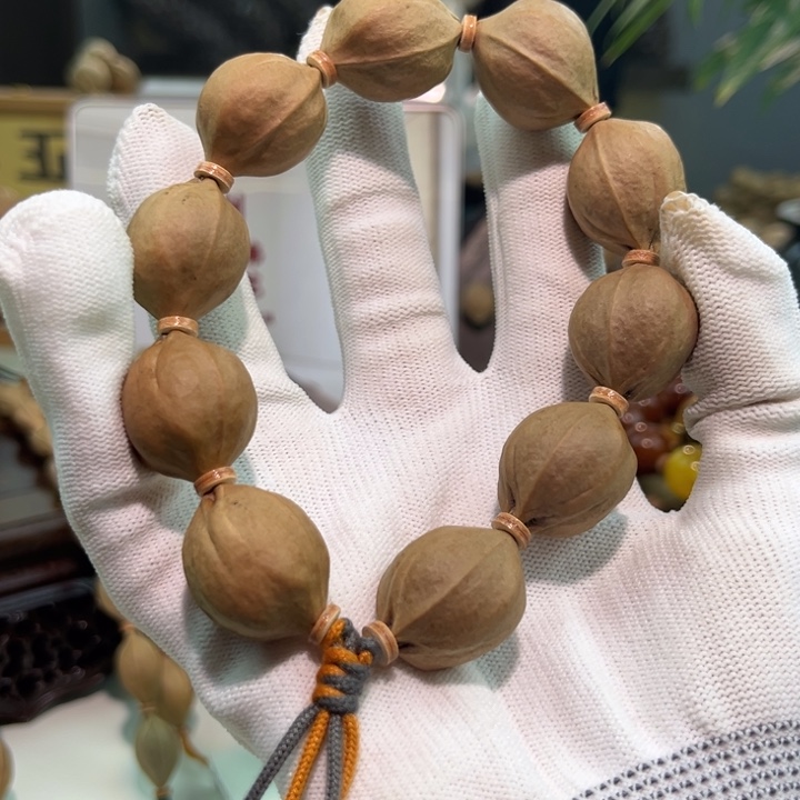 柳***声大叶紫檀（黑酸枝木类）