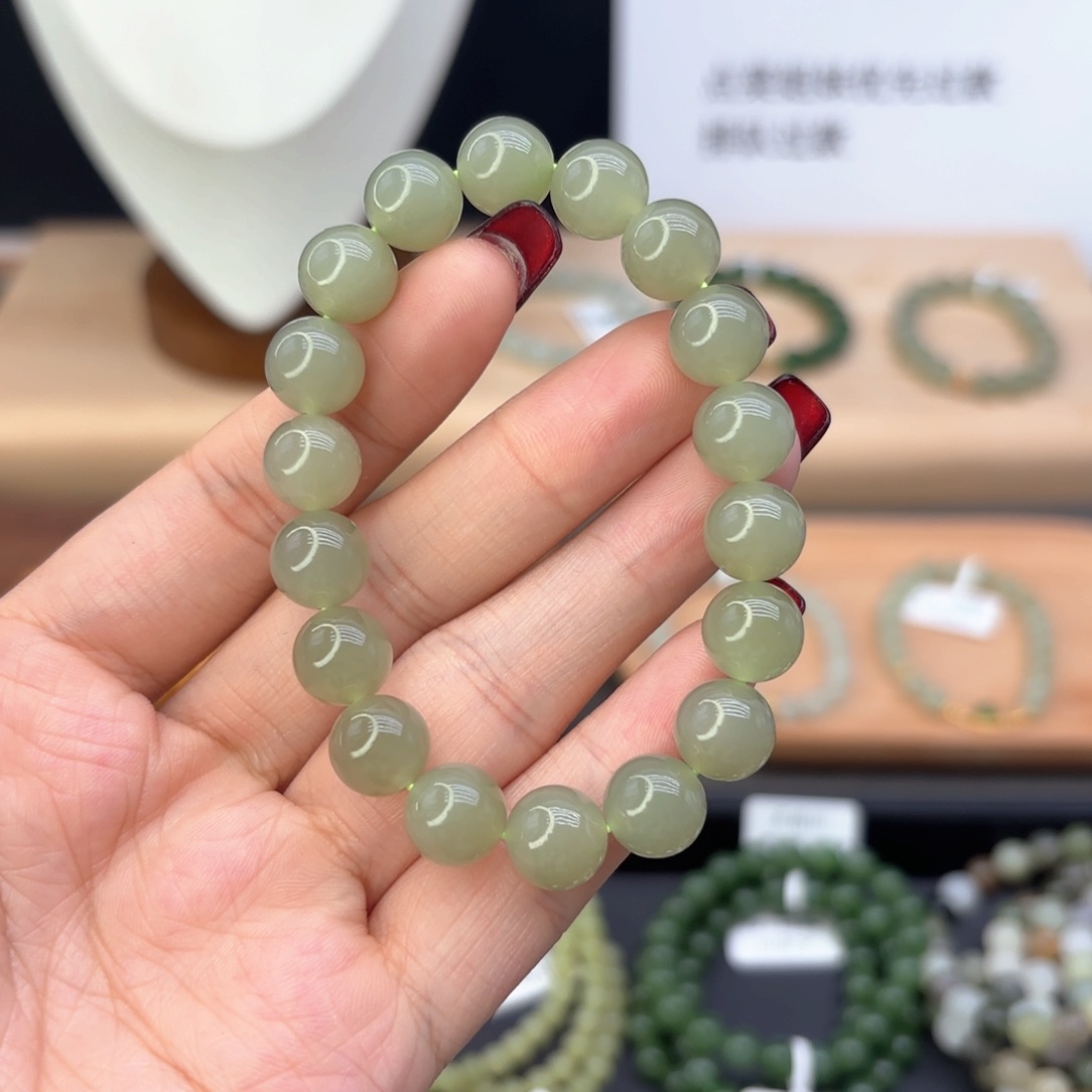 和田玉手链未镶嵌