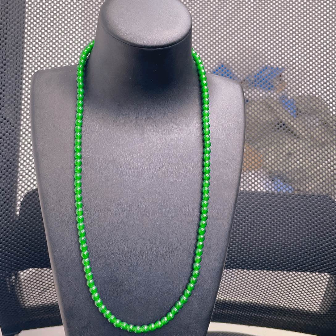 翡翠未镶嵌颈饰卡6