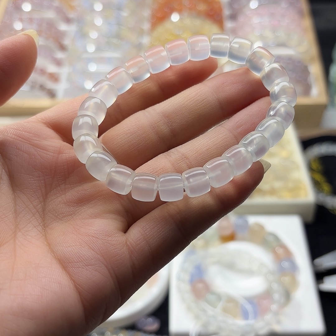 安***丶玛瑙/玉髓未镶嵌手链