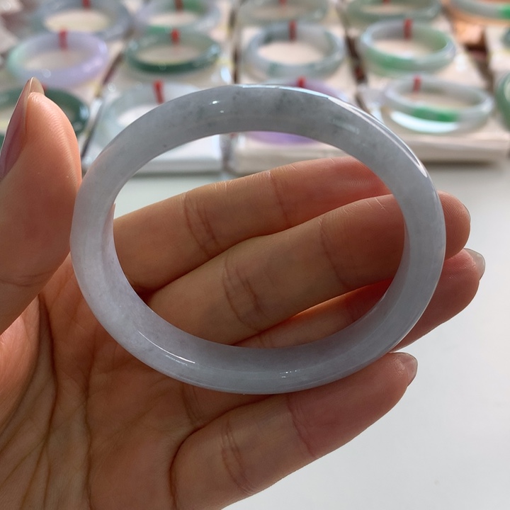 翡翠未镶嵌手镯冰乌鸡贵妃54