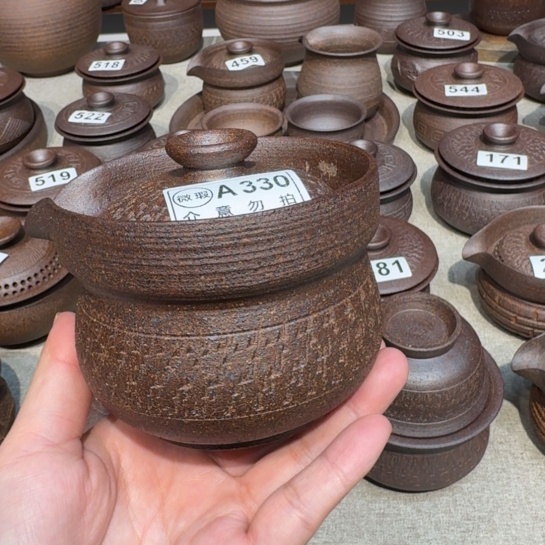 粗瓷茶具素色盖碗粗瓷茶具素色盖碗