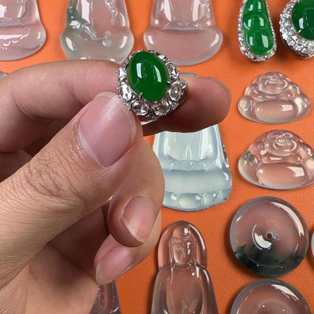 定制翡翠未镶嵌天然