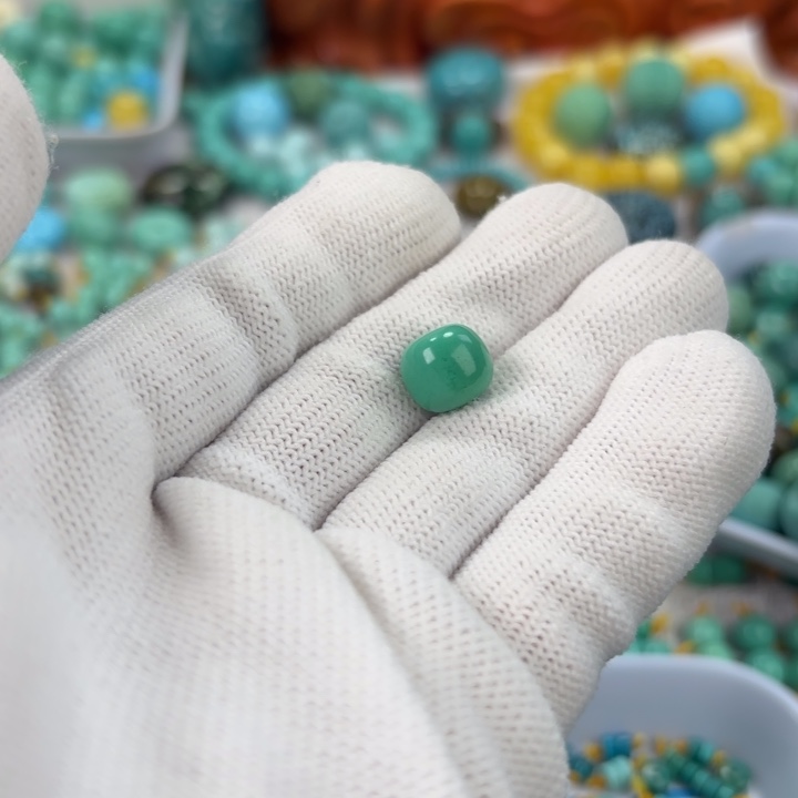 欣***妈南红玛瑙未镶嵌手链绿松石