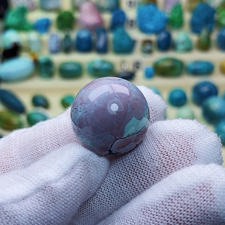 绿松石配饰未镶嵌