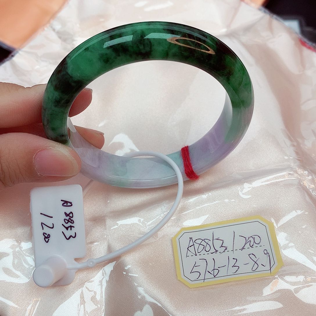 翡翠未镶嵌手镯缅甸翡翠