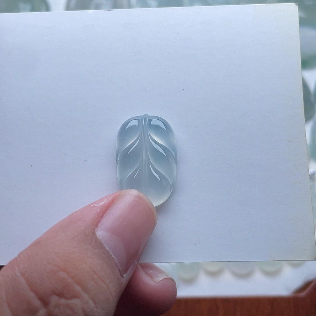 翡翠未镶嵌颈饰5888888899