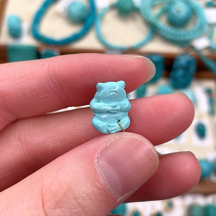 绿松石配饰未镶嵌