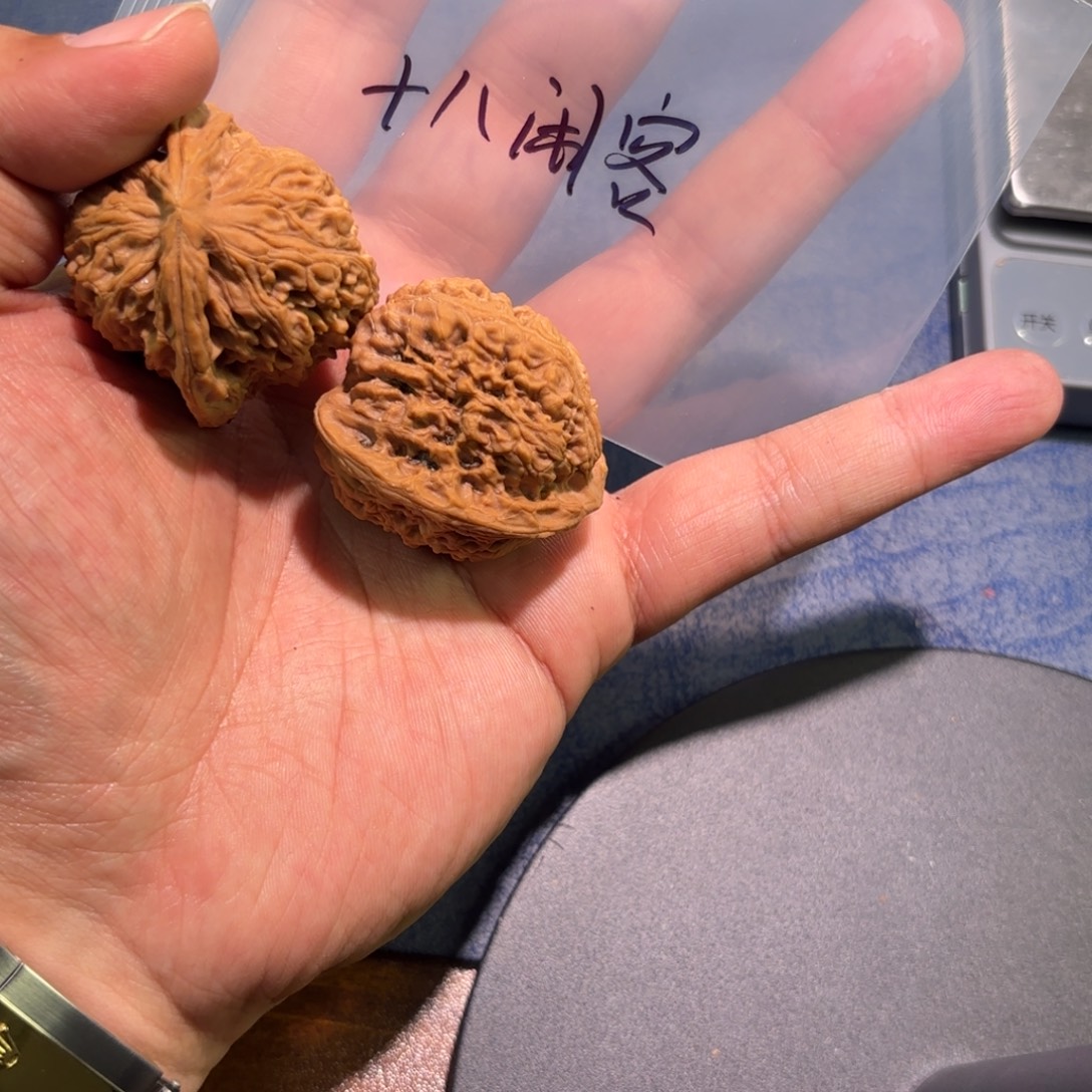 十***客吊坠桃核全品40南疆面子！