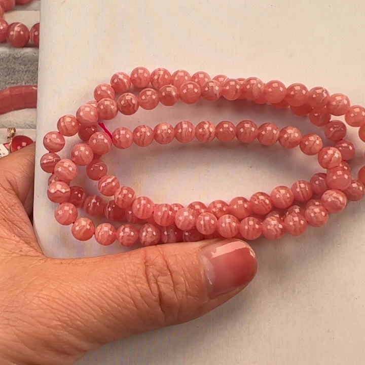 菱锰矿（红纹石）多圈未镶嵌小****ⱄ