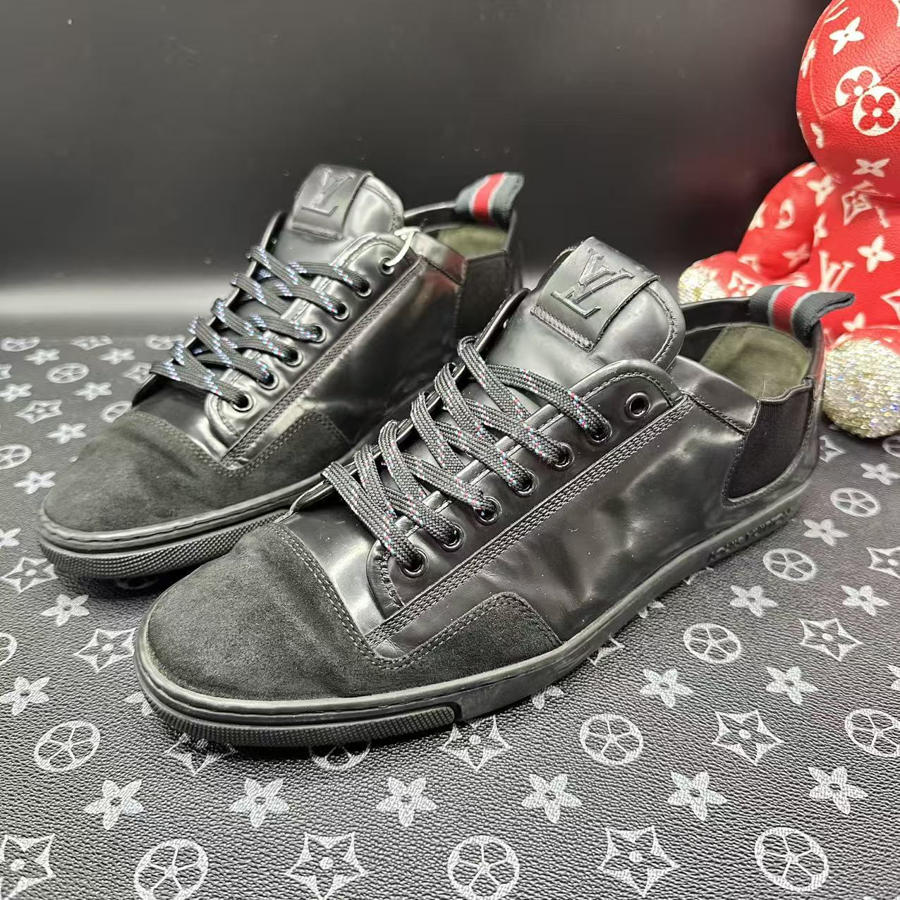 95新 LouisVuitton/路易威登 黑色皮质麂皮拼接板鞋41欧码ddm3431