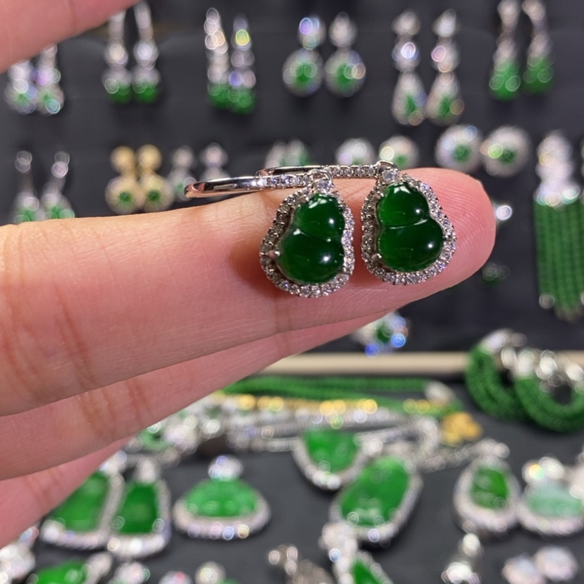【闪购商品】翡翠耳饰银S925镀金镶嵌