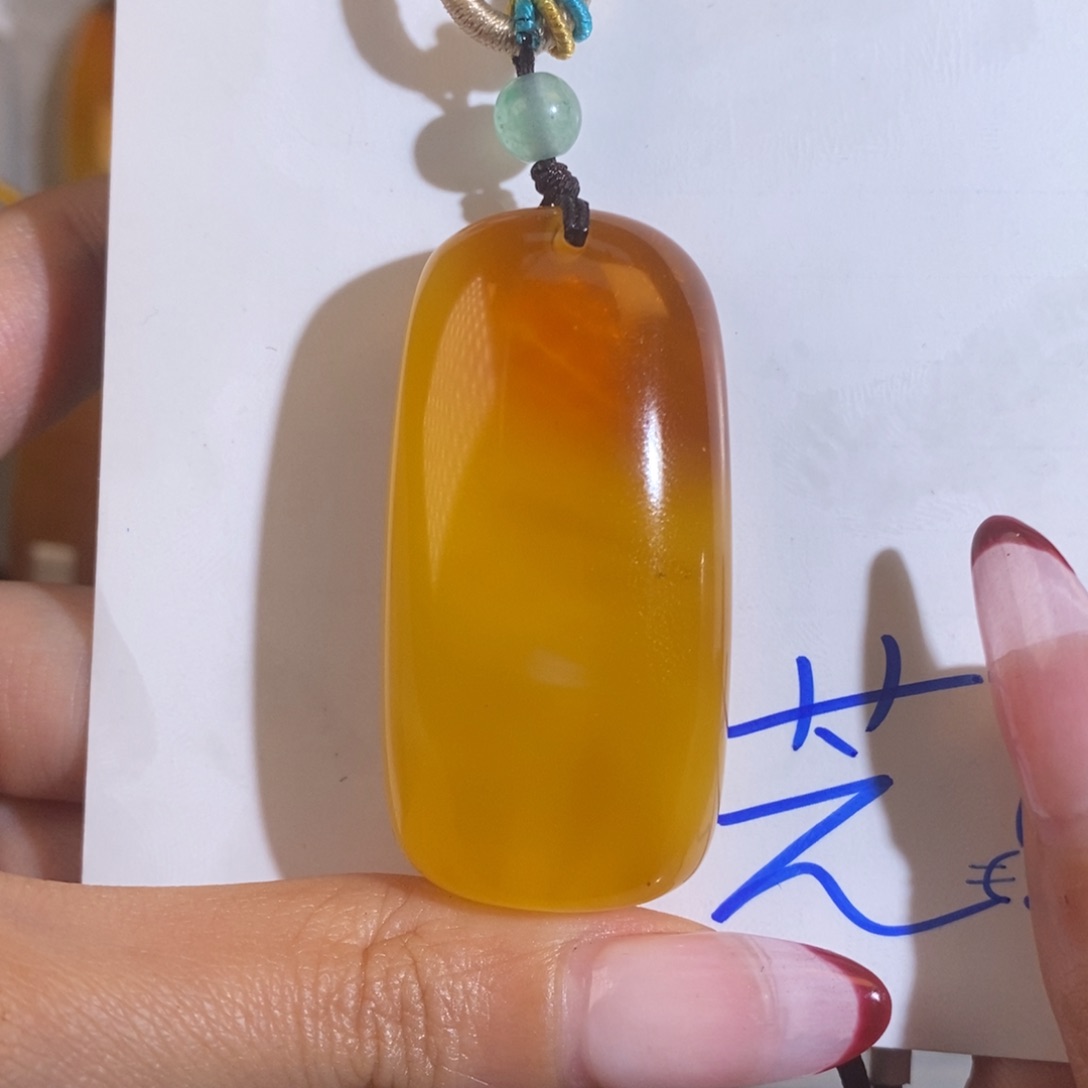 定制琥珀未镶嵌琥珀