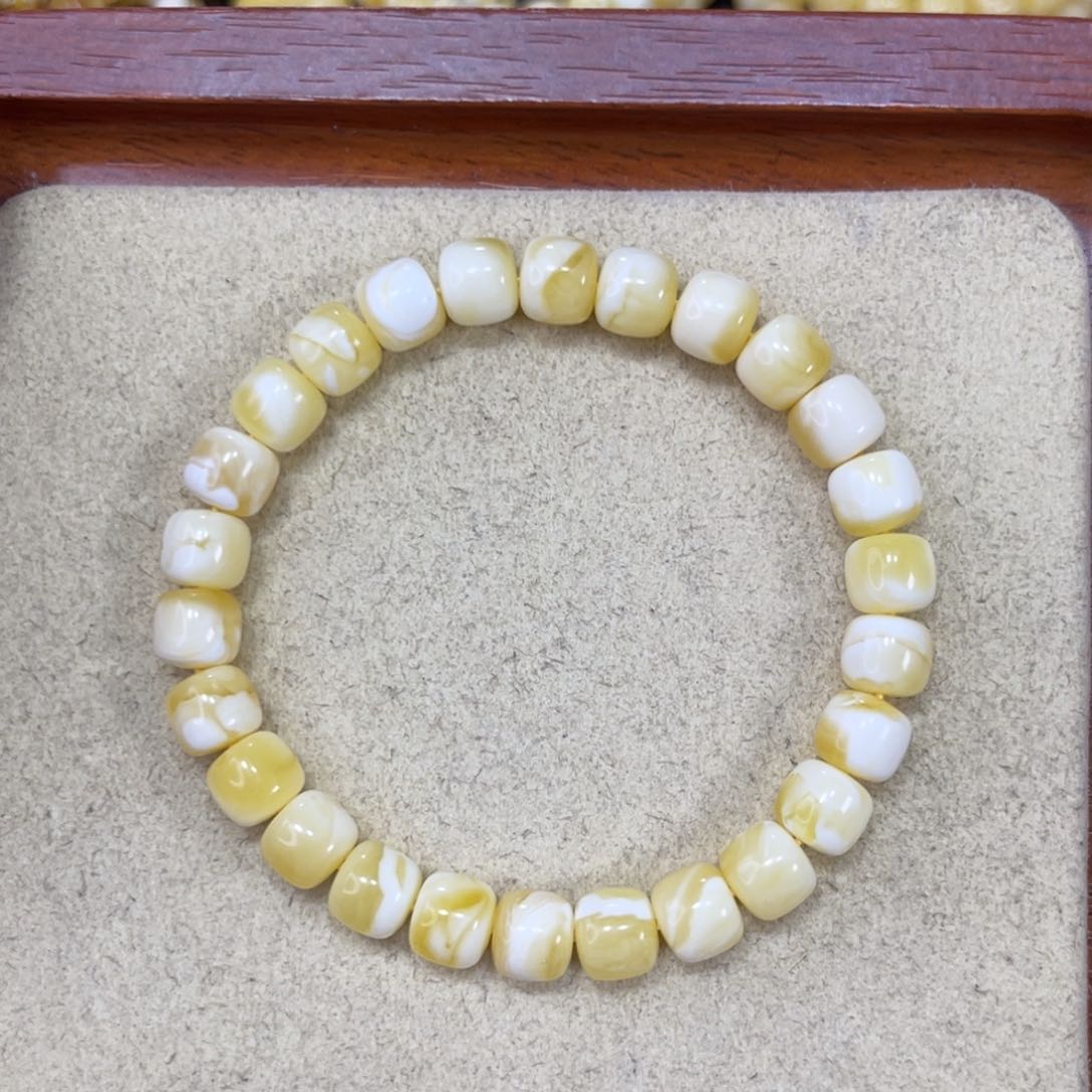 蜜蜡珠宝奇石未镶嵌8.6mm
