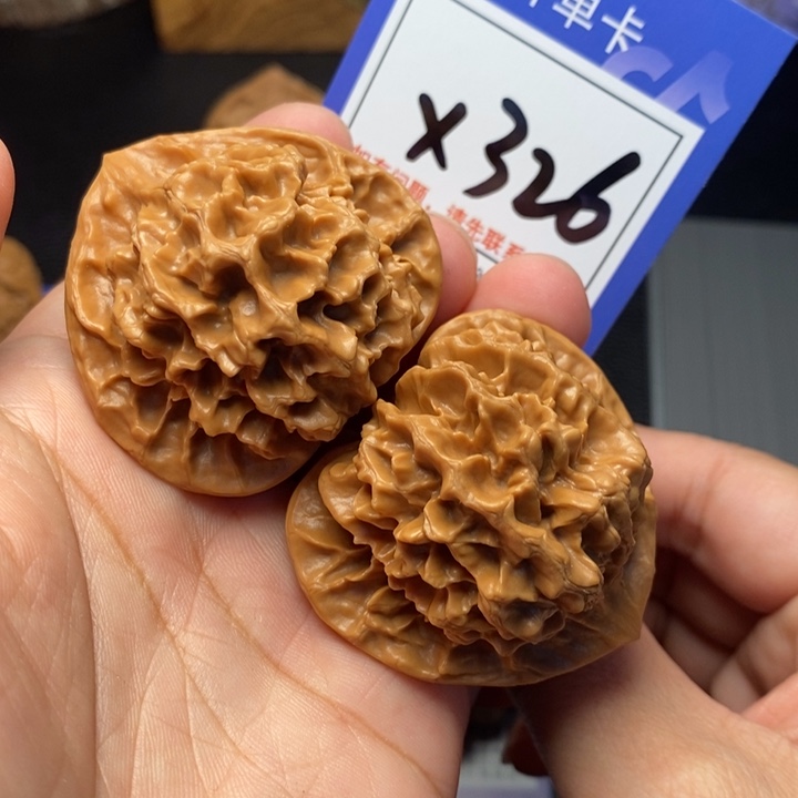 文玩核桃吊坠47帝王x326