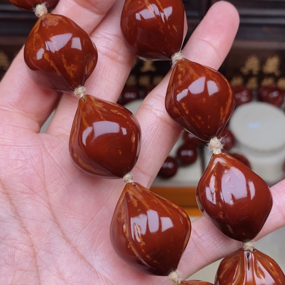 橄榄核吊坠馬*爺素核，