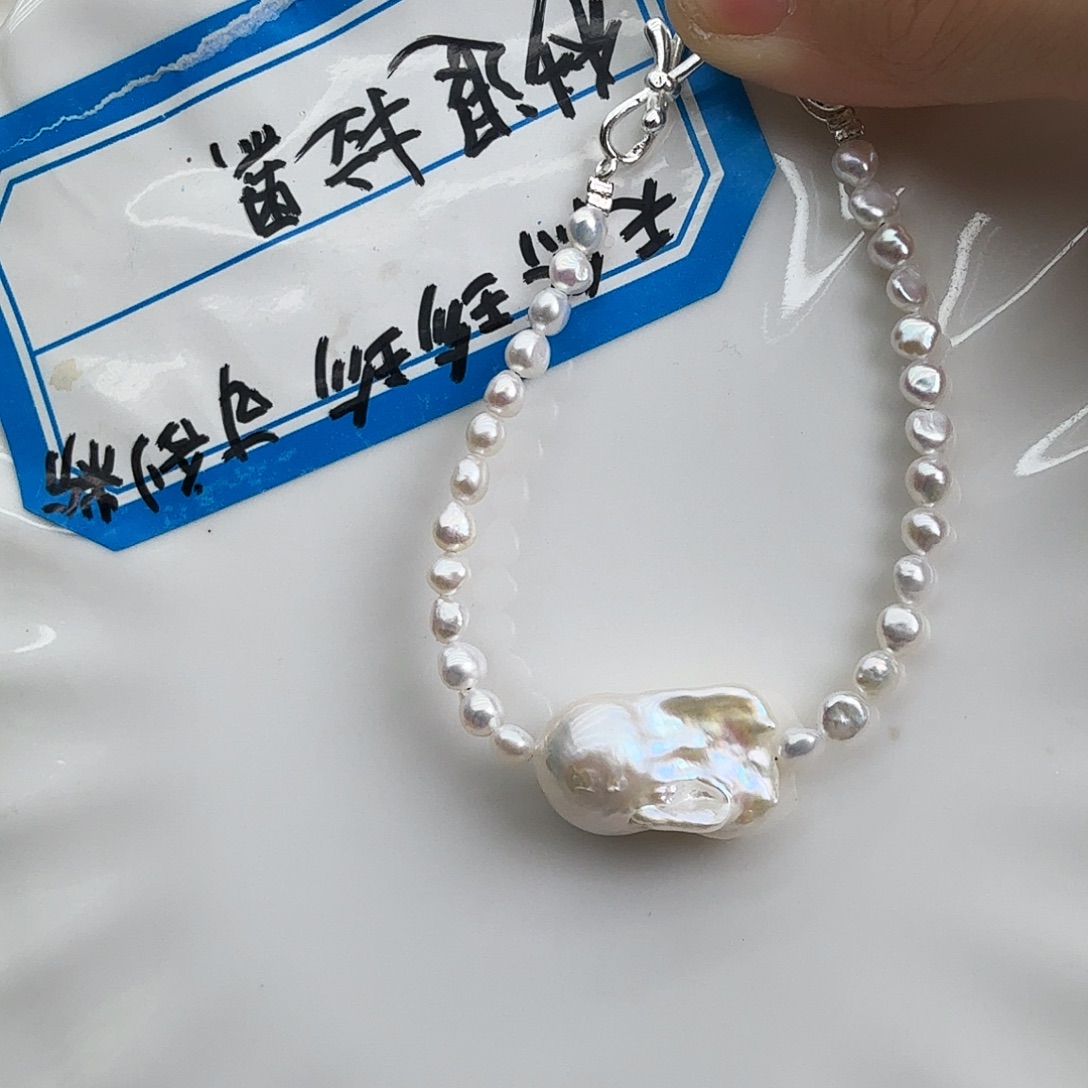 淡水珍珠颈饰未镶嵌