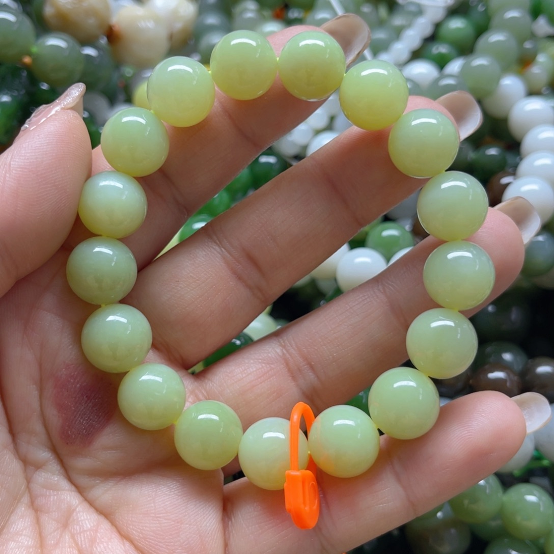 和田玉手链未镶嵌