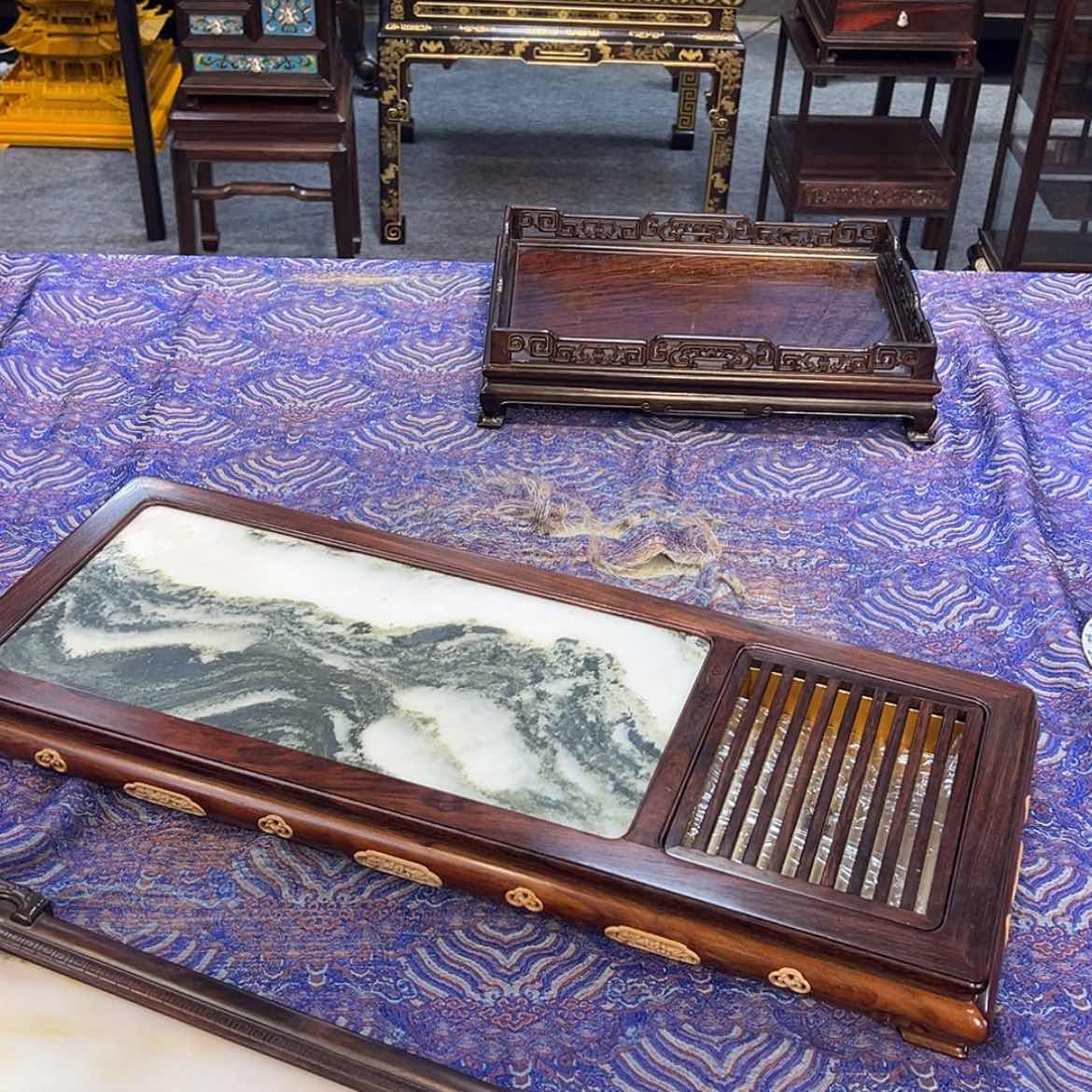 【闪购商品】红酸枝木类成套家具干泡