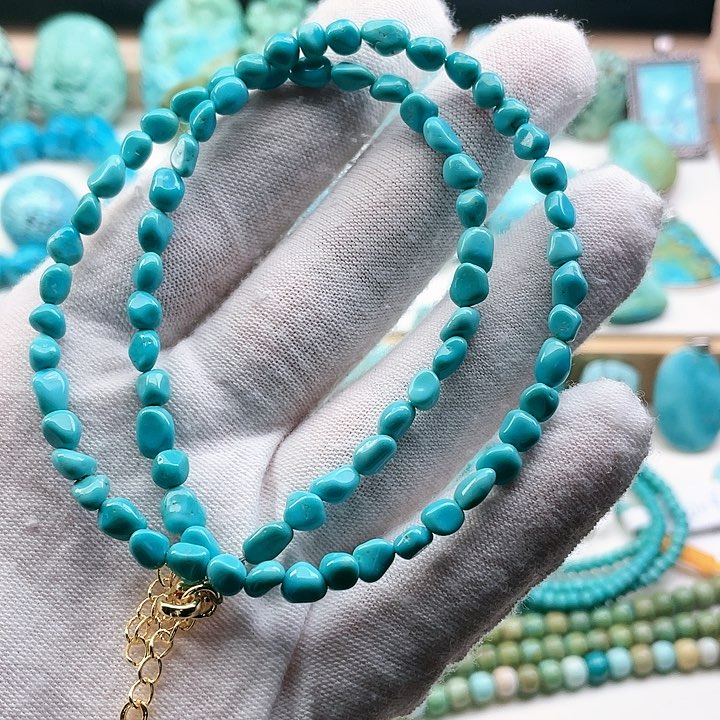 绿松石配饰未镶嵌