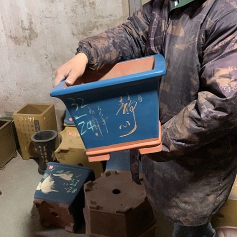 紫砂花盆手工制作