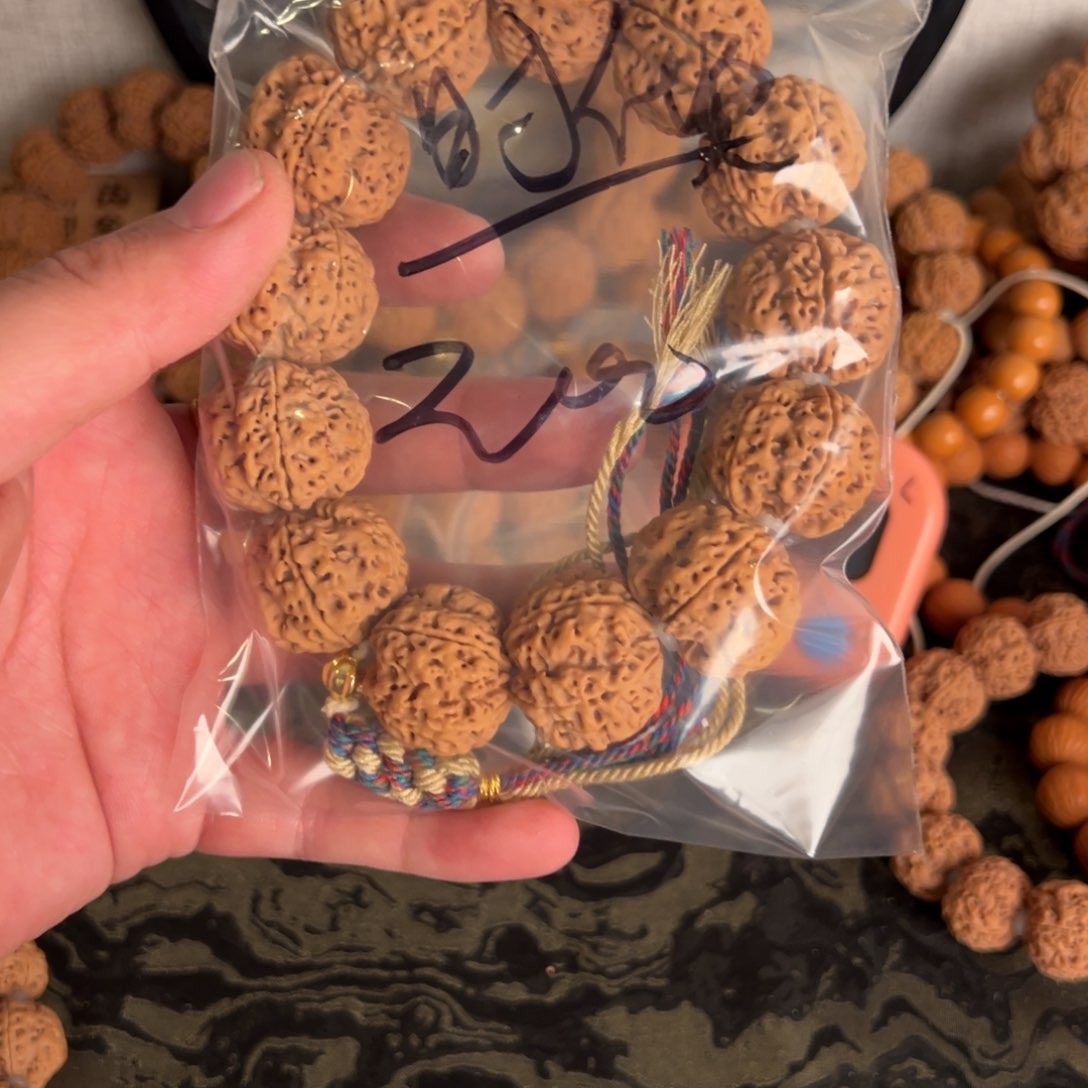 金刚菩提吊坠时*ㅤ我啊啊啊啊啊啊啊啊