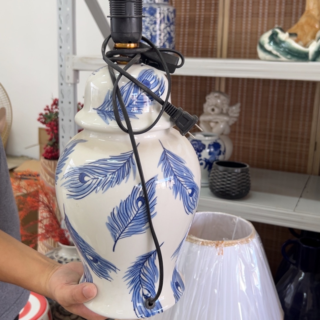 瓷片微瑕青花瓷器值得购买