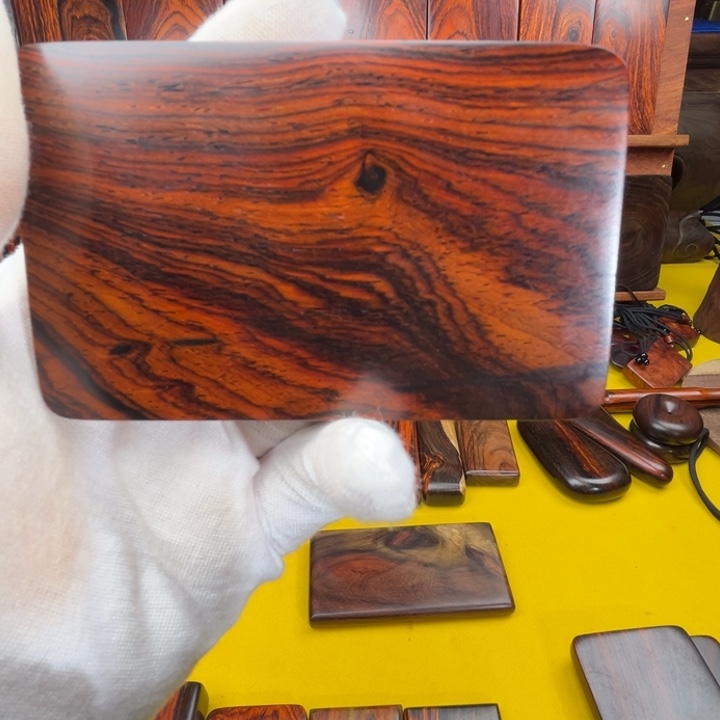 林***人微凹黄檀（南美大红酸枝）我是不是应该好好