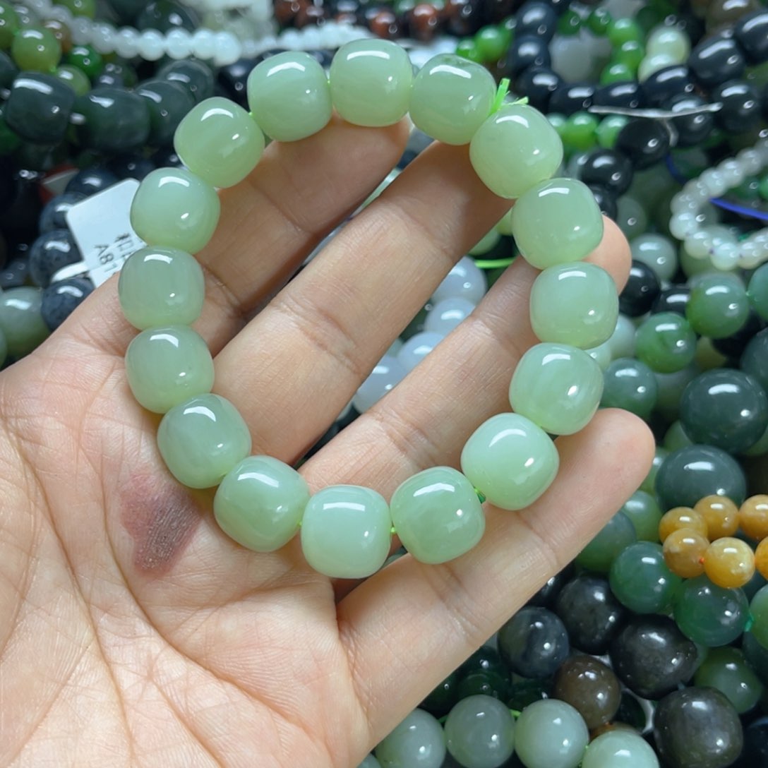 未镶嵌手链和田玉