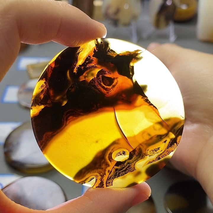 玛瑙/玉髓未镶嵌珠宝半成品16