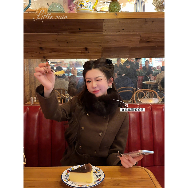 小雨姐姐【元气标配】设计感磁吸毛领搭配装饰围脖女冬季2025新款