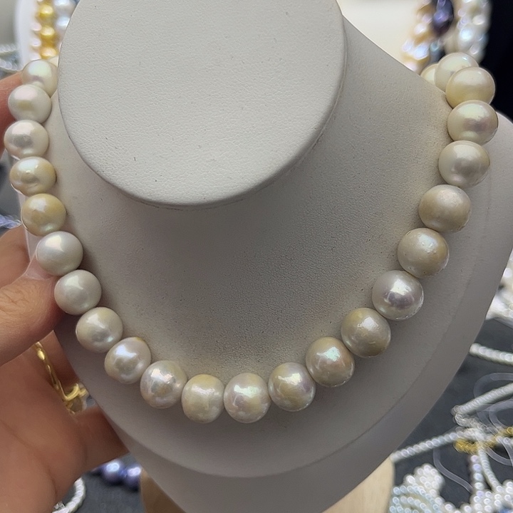 颈饰未镶嵌淡水珍珠