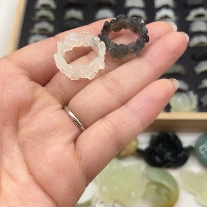 O***蛇纹石玉合金戒指