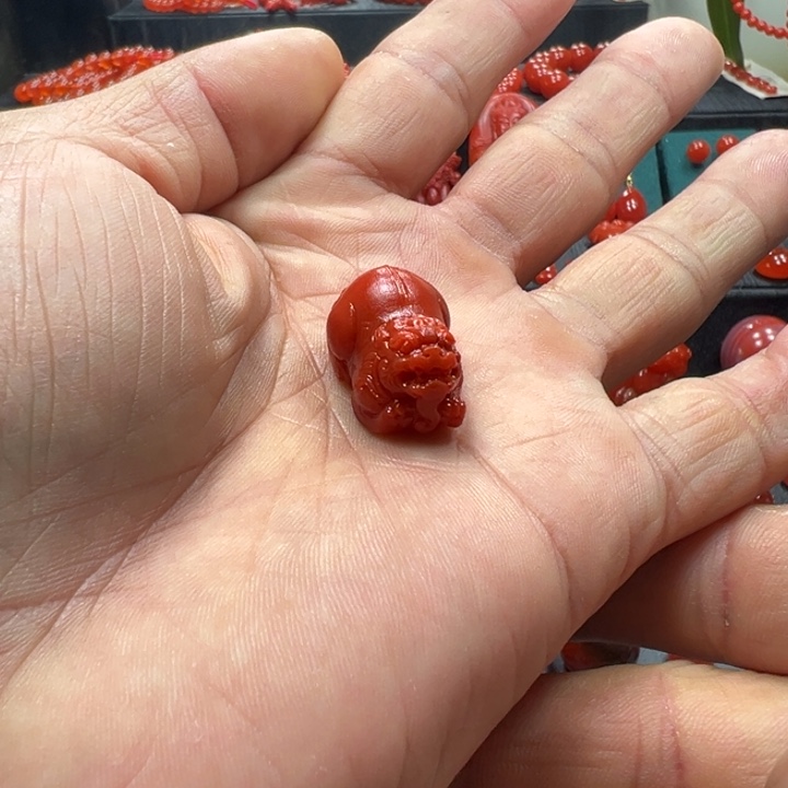 南红玛瑙天然原矿貔貅未镶嵌