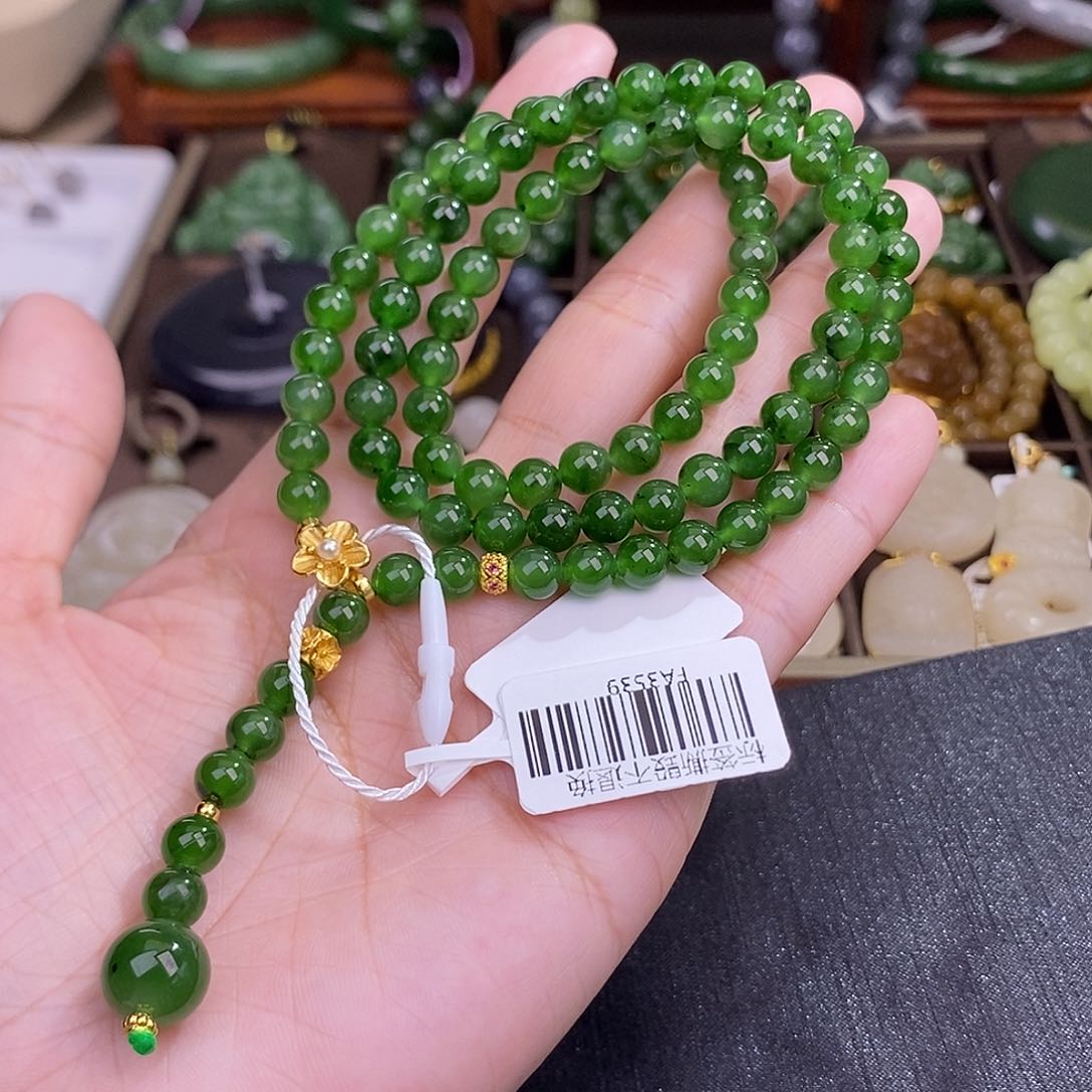 和田玉碧玉珠串清货价约6MM未镶嵌