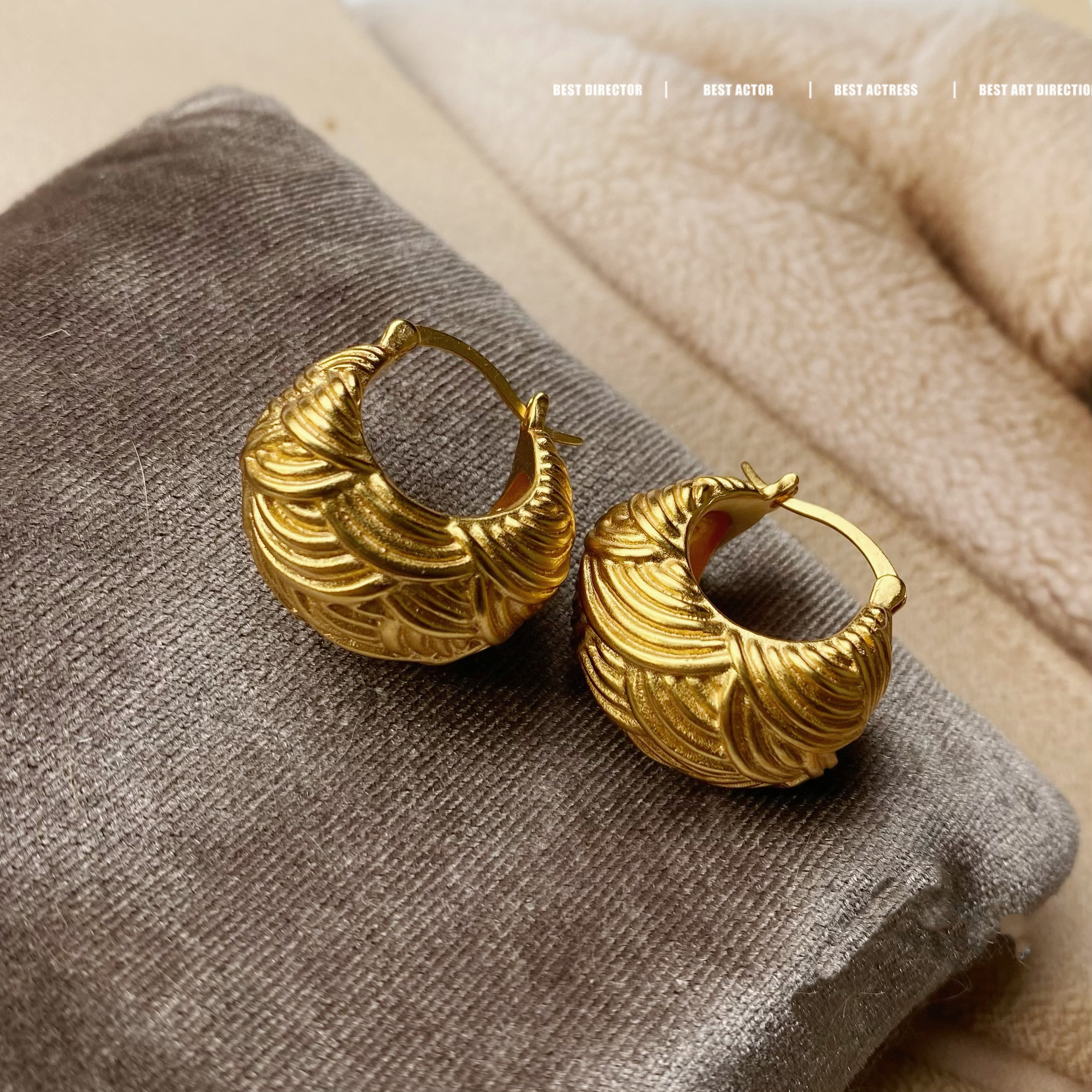 黄铜耳饰 轻奢复古小众立体云纹包包耳环0005